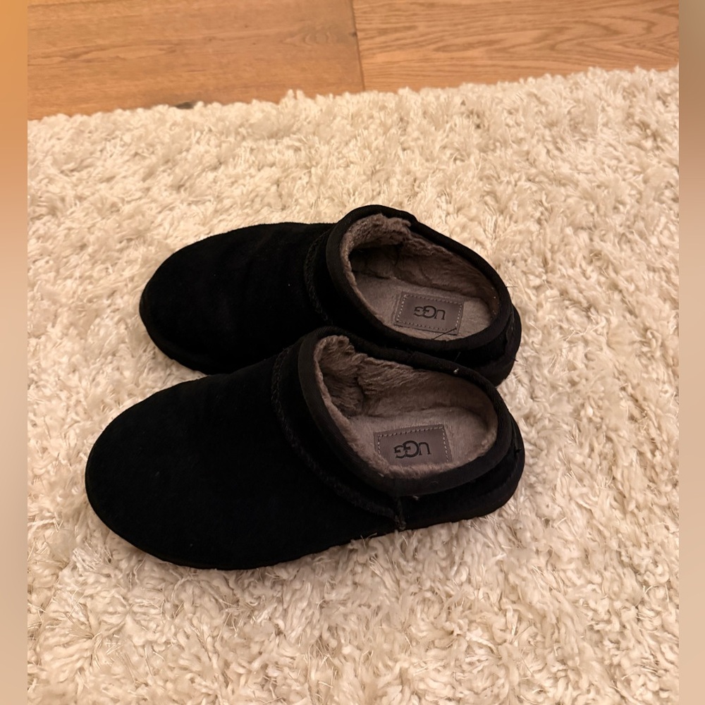 UGG Black Classic Slippers